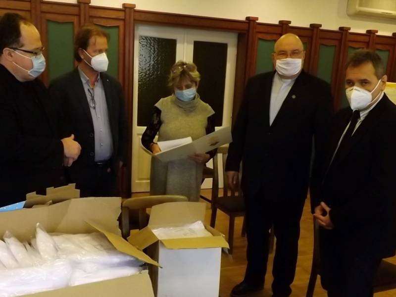 KL_adomány (10).JPG